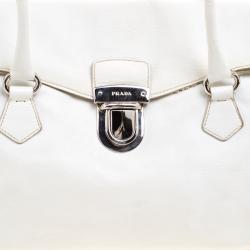 Pre Owned Prada White Leather Foldover Pushlock Shoulder Bag