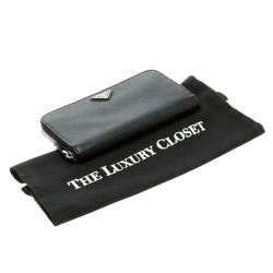 Pre Owned Prada Black Saffiano Leather Zip Around Wallet