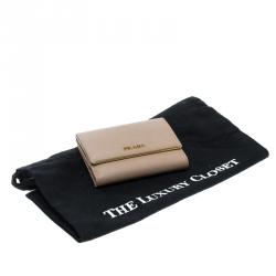 Pre Owned Prada Beige Saffiano Lux Leather Compact Wallet