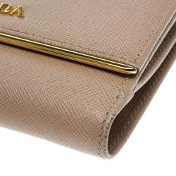 Pre Owned Prada Beige Saffiano Lux Leather Compact Wallet