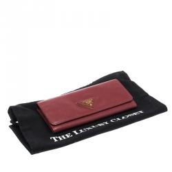 Pre Owned Prada Red Saffiano Leather Continental Wallet