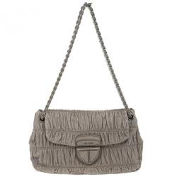 مملوكة مسبقًا Prada Grey Napa Gaufre Chain Shoulder Bag