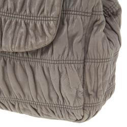 مملوكة مسبقًا Prada Grey Napa Gaufre Chain Shoulder Bag