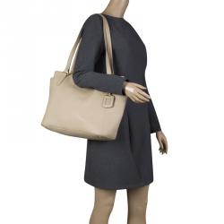 Pre Owned Prada Beige Vitello Daino Leather Shopper Tote