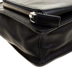 Pre Owned Prada Black Vitello City Leather Zip Clutch