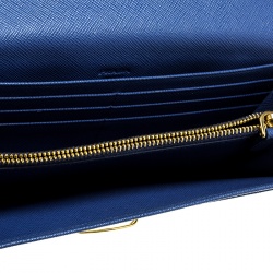 Pre Owned Prada Blue Saffiano Tuc Leather Continental Wallet