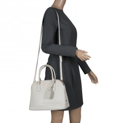 Pre Owned Prada Off  White Saffiano Lux Leather Promenade Tote