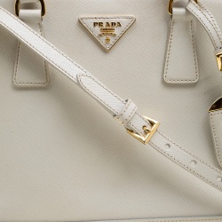 Pre Owned Prada Off  White Saffiano Lux Leather Promenade Tote