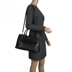 Pre Owned Prada Black Saffiano Lux Leather Medium Double Zip Tote