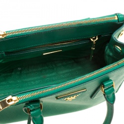 Pre Owned Prada Green Saffiano Lux Leather Mini Double Zip Tote