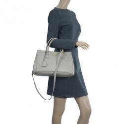 Pre Owned Prada Saffiano Top Handle Lux Tote