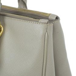 Pre Owned Prada Saffiano Top Handle Lux Tote