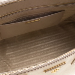 Pre Owned Prada Beige Saffiano Lux Leather Large Double Zip Tote