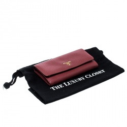 Pre Owned Prada Red Saffiano Leather Continental Wallet