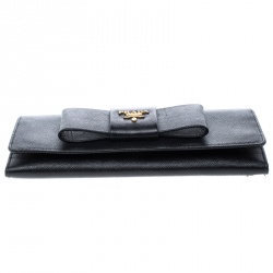 Pre Owned Prada Black Saffiano Leather Bow Continental Wallet