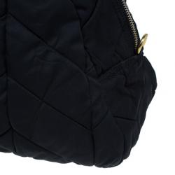 مملوكة مسبقًا Prada Black Chevron Quilted Nylon Dome Bag