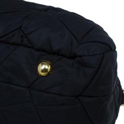 مملوكة مسبقًا Prada Black Chevron Quilted Nylon Dome Bag