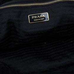 مملوكة مسبقًا Prada Black Chevron Quilted Nylon Dome Bag