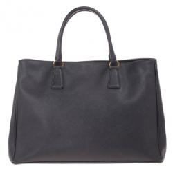 مملوكة مسبقًا Prada Black Saffiano Lux Tote