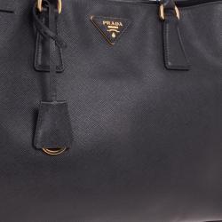 مملوكة مسبقًا Prada Black Saffiano Lux Tote