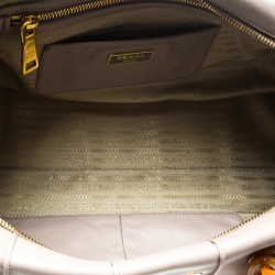 Pre Owned Prada Pomise Leather Shoulder Bag