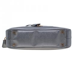 مملوكة مسبقًا Prada Metallic Siver Saffiano Zip Around Lux Bag