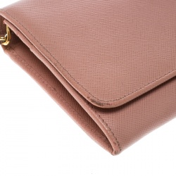 Pre Owned محفظة بسلسلة برادا جلد معدن سافيانو وردية