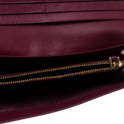 Pre Owned Prada Magenta Saffiano Leather Continental Wallet
