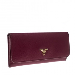 Pre Owned Prada Magenta Saffiano Leather Continental Wallet