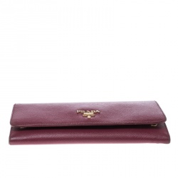 Pre Owned Prada Magenta Saffiano Leather Continental Wallet