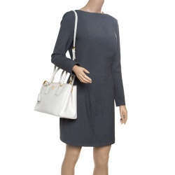 Pre Owned Prada White Saffiano Lux Leather Medium Double Zip Tote