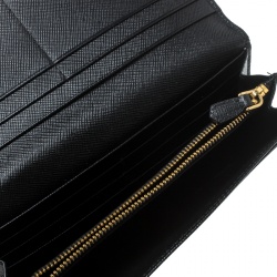 Pre Owned Prada Black Saffiano Leather Continental Wallet