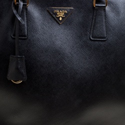 Pre Owned Prada Black Saffiano Lux Leather Executive Double Zip Tote