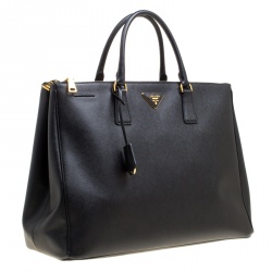 Pre Owned Prada Black Saffiano Lux Leather Executive Double Zip Tote