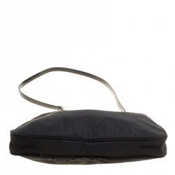 Pre Owned Prada Black Nylon and Patent Leather Shoulder Bag