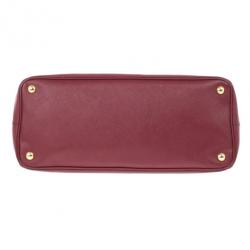 مملوكة مسبقًا Prada Maroon Double Zip Saffiano Lux Tote
