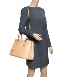 Pre Owned Prada Beige Saffiano Lux Leather Medium Galleria Double Zip Top Handle Bag