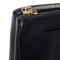 مملوكة مسبقًا Prada Black Saffiano Lux Double Zip Tote