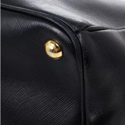 مملوكة مسبقًا Prada Black Saffiano Lux Double Zip Tote