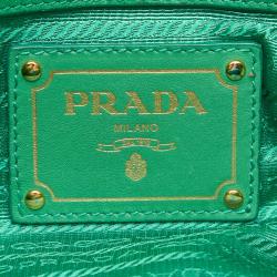 Pre Owned Prada Green Quilted Tessuto Nylon Shopper Tote