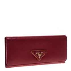 Pre Owned Prada Red Saffiano Leather Continental Wallet