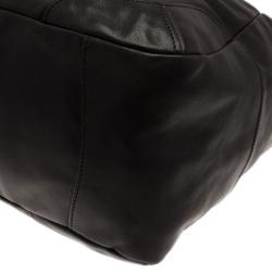 مملوكة مسبقًا Prada Black Leather Tote