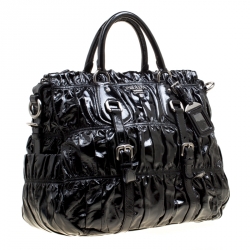 Pre Owned Prada Black Gaufre Patent Leather Tote