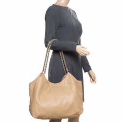 Pre Owned Prada Beige Leather Chain Tote