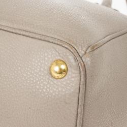 مملوكة مسبقًا Prada Grey Vitello Daino Leather Shopper Tote