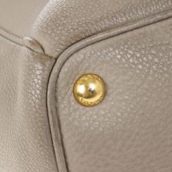 مملوكة مسبقًا Prada Grey Vitello Daino Leather Shopper Tote