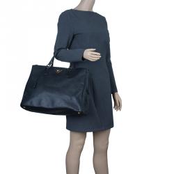 مملوكة مسبقًا Prada Black Saffiano Lux Leather Double Zip Tote