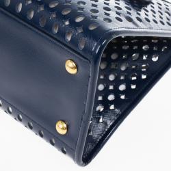 مملوكة مسبقًا Prada Cut-out Saffiano Fori Laser Handbag With Pochette 