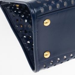 مملوكة مسبقًا Prada Cut-out Saffiano Fori Laser Handbag With Pochette 