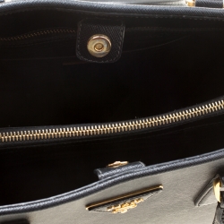 Pre Owned Prada Black Saffiano Lux Leather Open Promenade Top Handle Bag